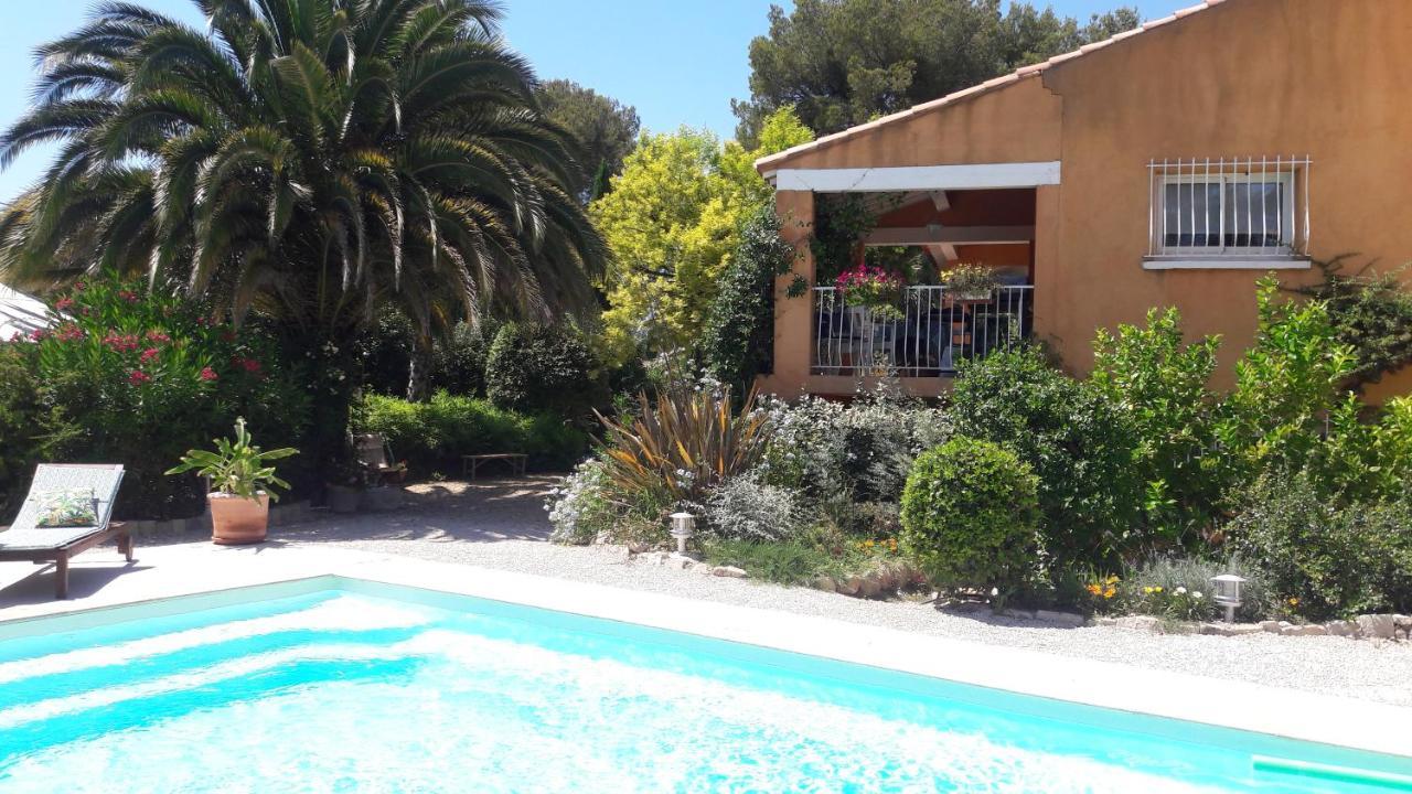 Affittacamere La Grenotte Au Castellet